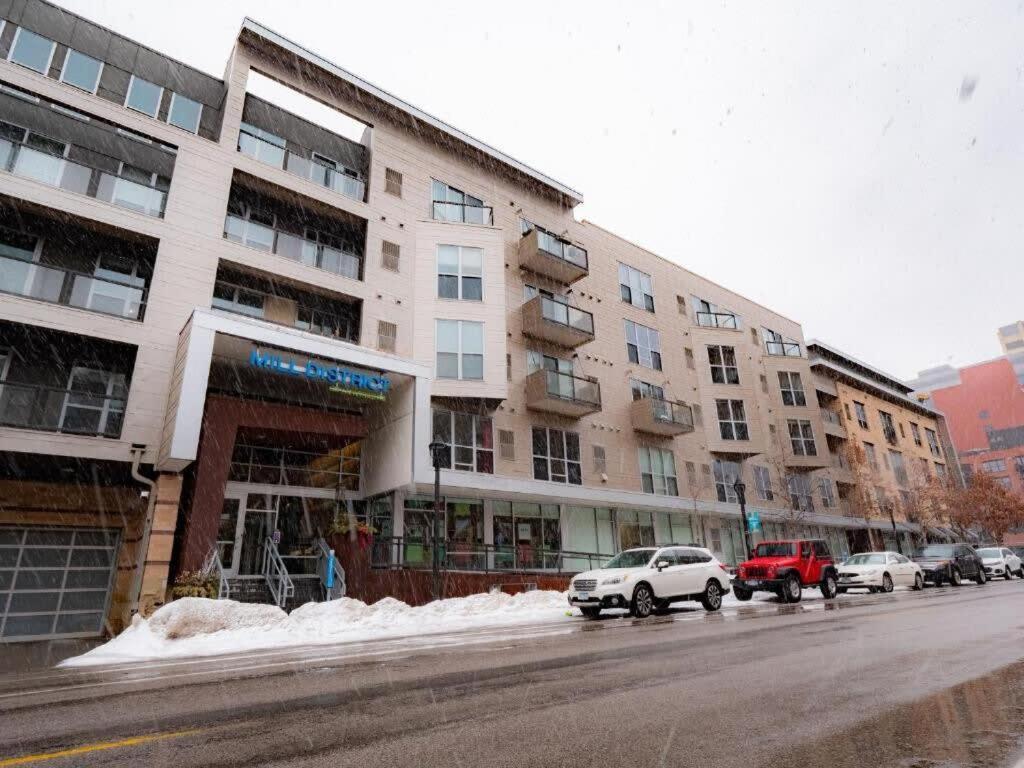 Apartment Cozysuites 2br Mill District With Pool, Gym #02