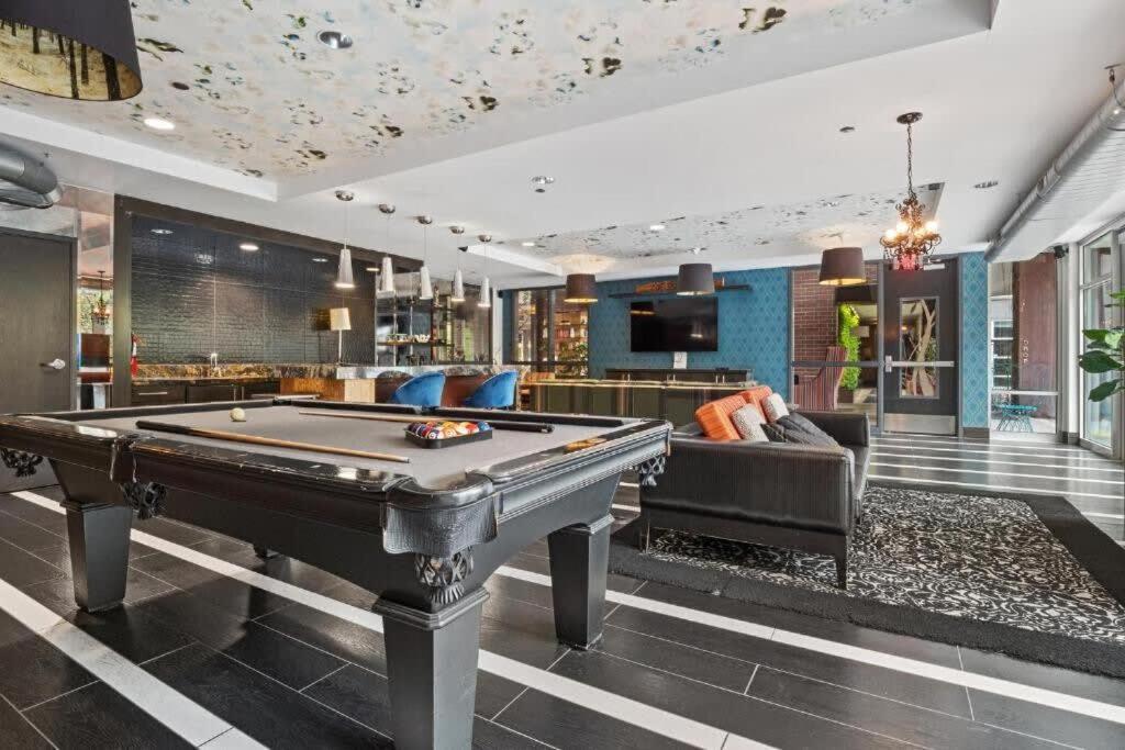 Cozysuites 2br Mill District With Pool, Gym #02 Apartment *