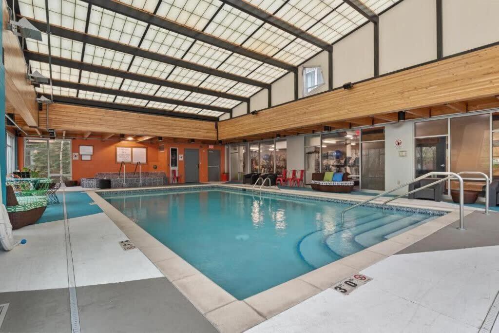 Cozysuites 2br Mill District With Pool, Gym #02